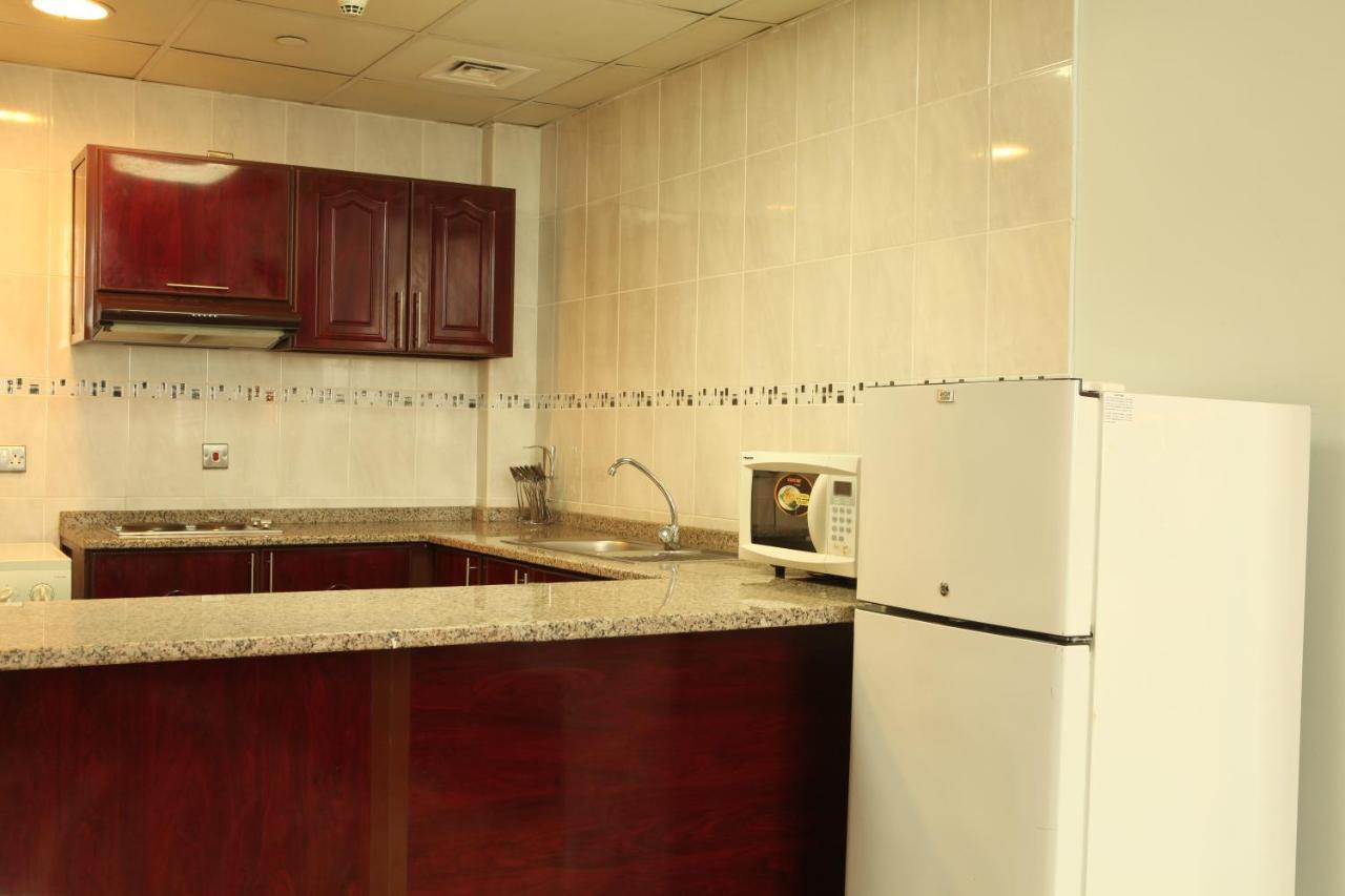 Ramee Rose Hotel Apartments Abu Dhabi Exterior foto